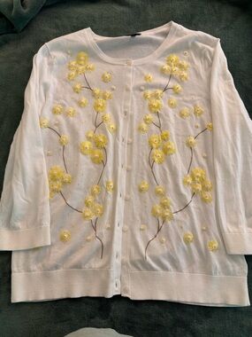 Talbots White Lightweight Crewneck Sweater with beaded daisies.
